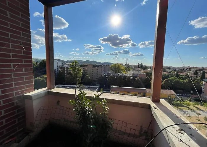 Attico Con Vista Spettacolare E Jacuzzi Lägenhet