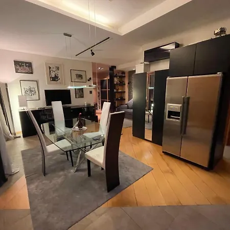 Attico Con Vista Spettacolare E Jacuzzi *