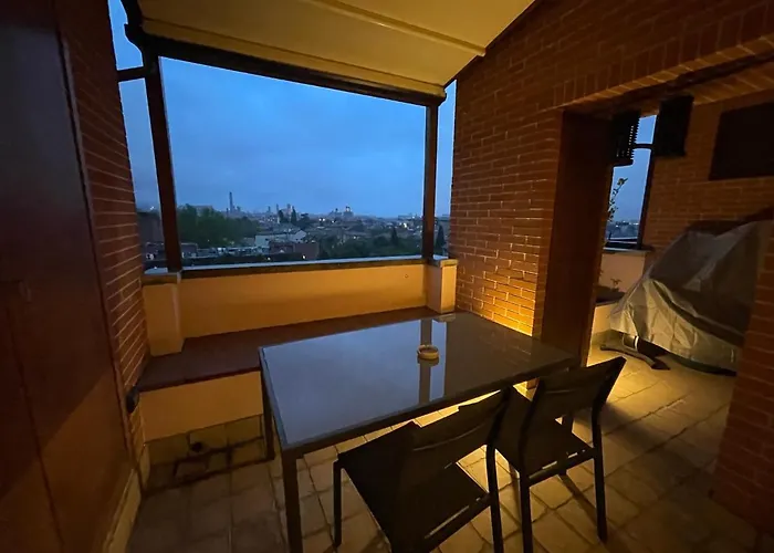 아파트 Attico Con Vista Spettacolare E Jacuzzi 볼로냐