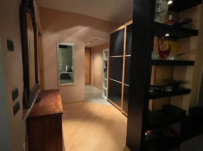 Attico Con Vista Spettacolare E Jacuzzi *