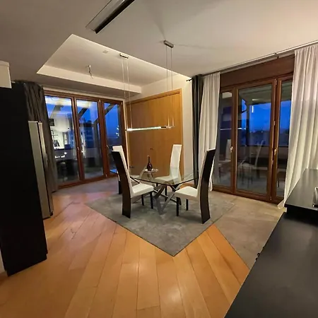 Апартаменты Attico Con Vista Spettacolare E Jacuzzi